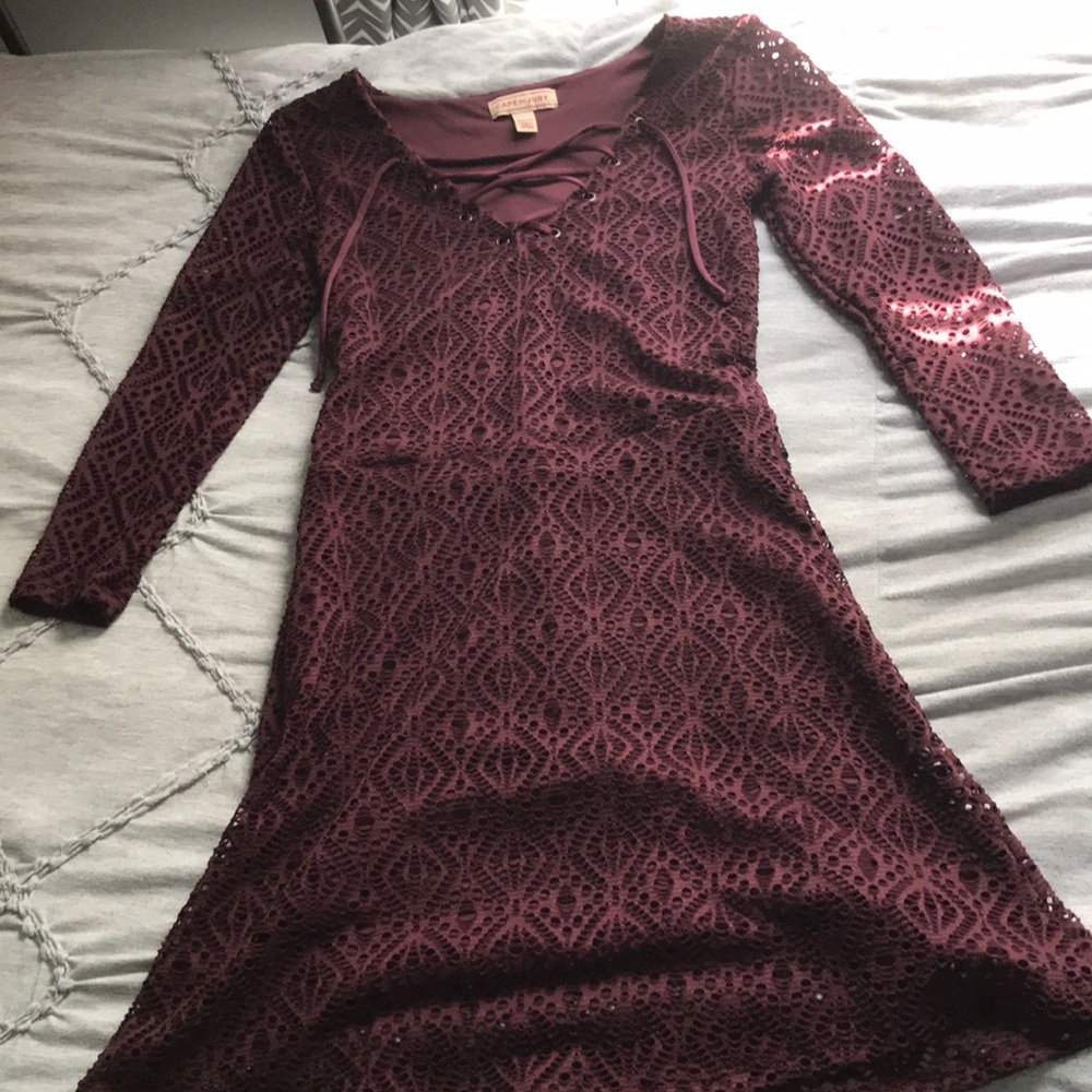 Cute dress only worn once.